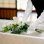 葬儀の花束